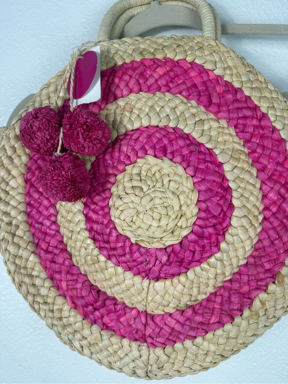 Straw pink and corn husk color circular bag with pom poms - Picture 5 of 7